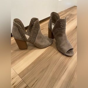 Cute Sandals with Heels